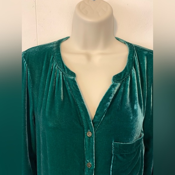 Sundance Catalong Green Crushed Velvet Long Sleeve Boho Top size S - Picture 4 of 6